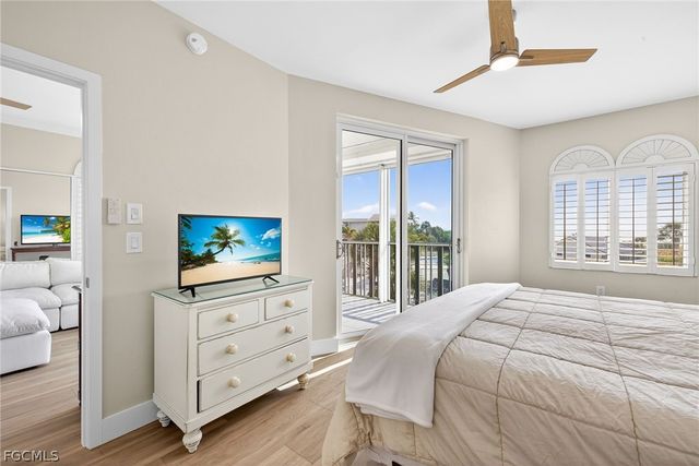 255 Periwinkle WAY 7-A, Sanibel, FL 33957