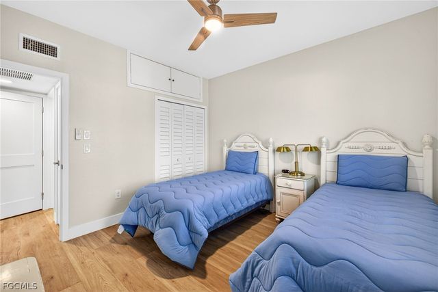 255 Periwinkle WAY 7-A, Sanibel, FL 33957