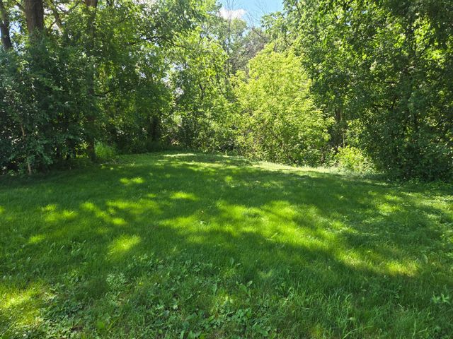 830 W Church Street, Belle Plaine, MN 56011