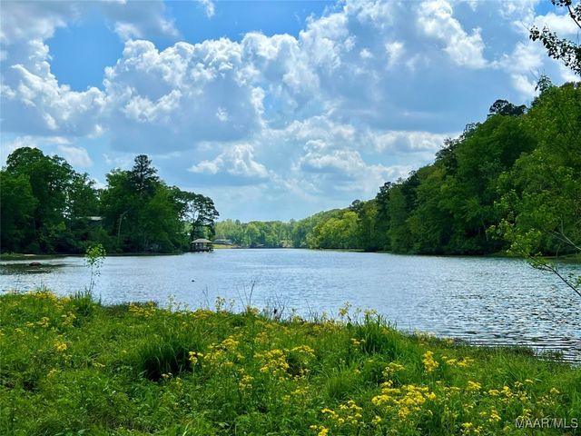 2849 Titus Road, Titus, AL 36080