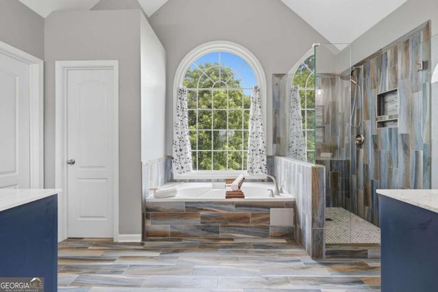 8205 Applewood Court, Gainesville, GA 30506