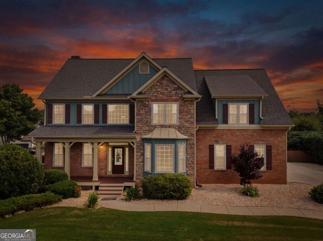 8205 Applewood Court, Gainesville, GA 30506