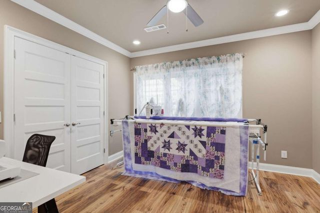 8205 Applewood Court, Gainesville, GA 30506