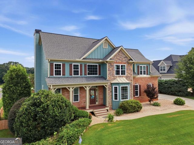 8205 Applewood Court, Gainesville, GA 30506