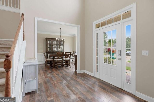8205 Applewood Court, Gainesville, GA 30506