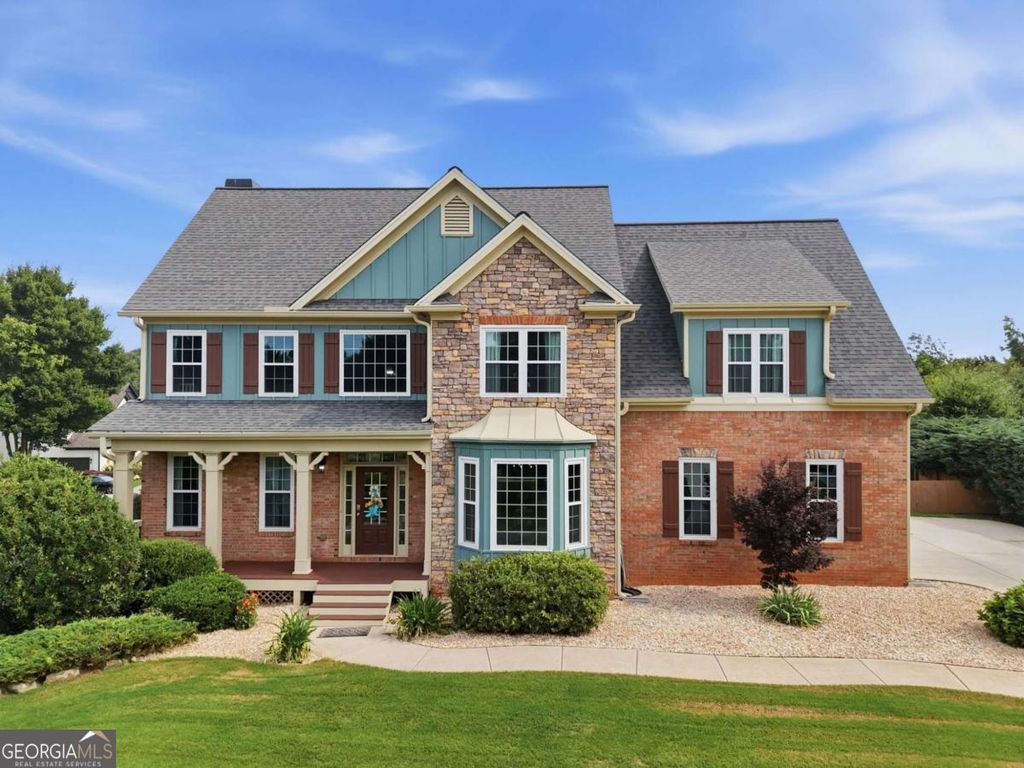 8205 Applewood Court, Gainesville, GA 30506