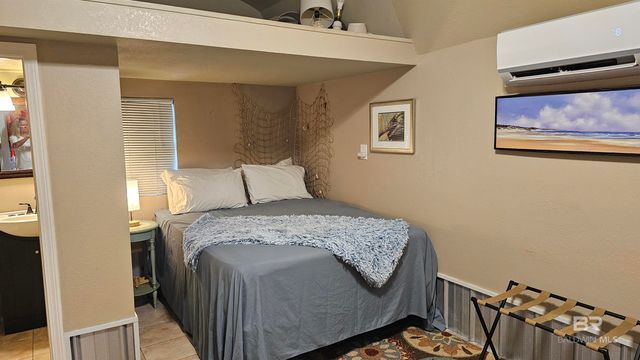 26499 Carondelette Drive, Orange Beach, AL 36561