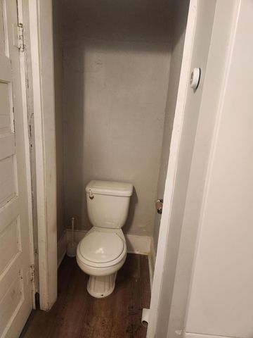 2716 7th Street, Muskegon, MI 49444