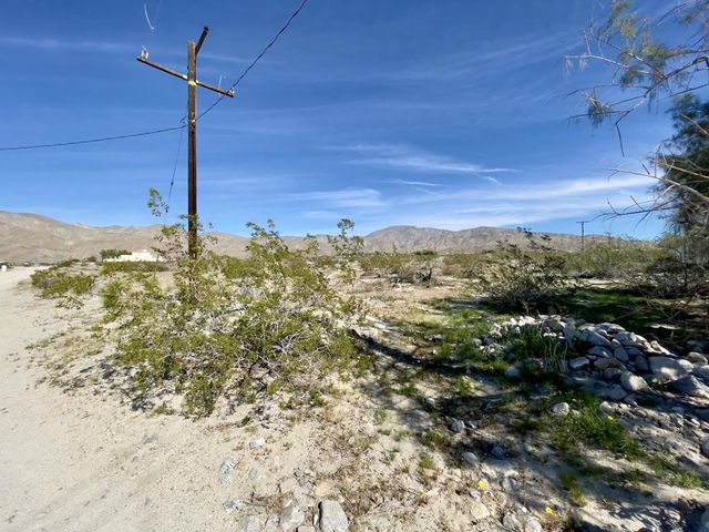 1 Smith Road, Sky Valley, CA 92241