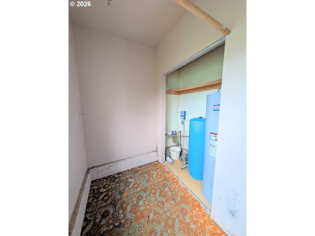 60923 OVERLOOK Dr, Cove, OR 97824