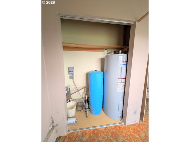 60923 OVERLOOK Dr, Cove, OR 97824