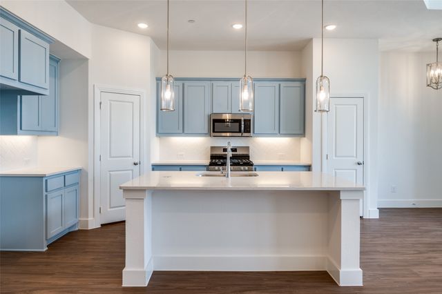 3707 Queen Road, Sherman, TX 75090