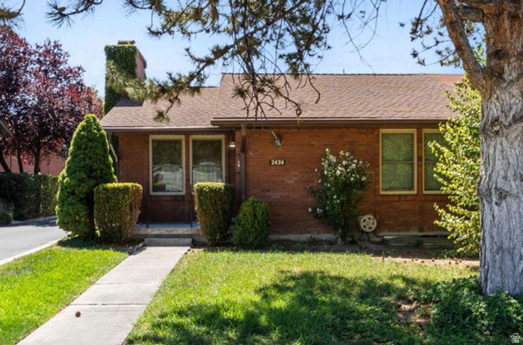 2424 E 4430 S, Holladay, UT 84124 — photo 2