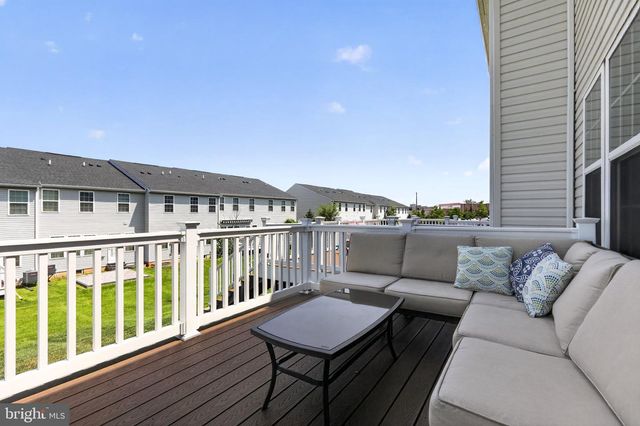 1551 EMILY CT, Hatfield, PA 19440