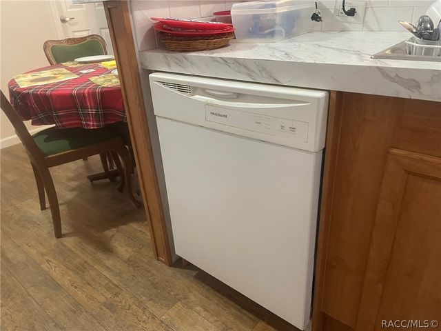 4025 N Bluewater Drive, Hernando, FL 34442