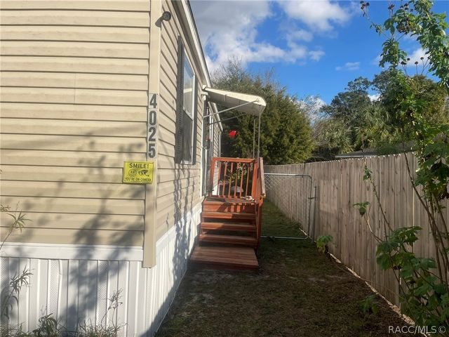 4025 N Bluewater Drive, Hernando, FL 34442