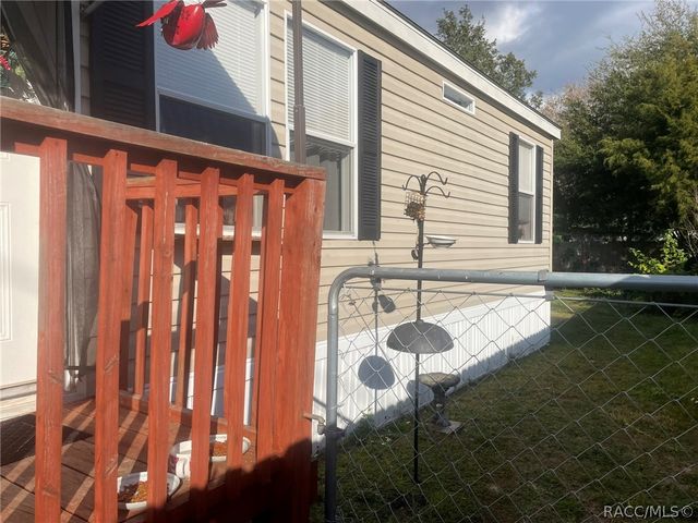 4025 N Bluewater Drive, Hernando, FL 34442