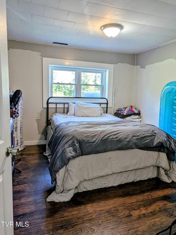718 Goshen Valley Road, Church Hill, TN 37642