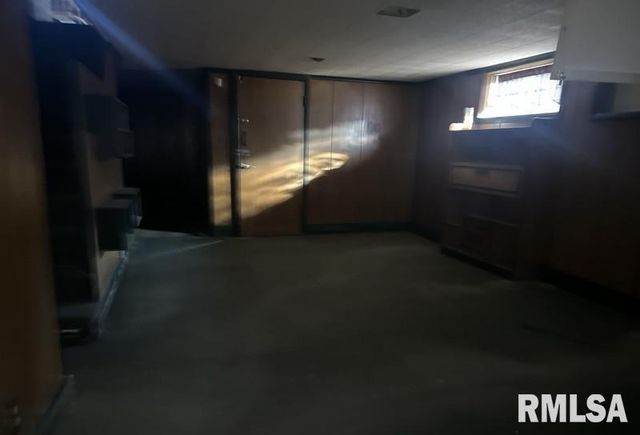 204 N MAPLE Street, Christopher, IL 62822