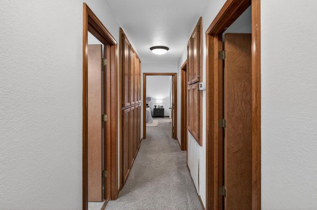 2801 Countryside Dr, Placerville, CA 95667