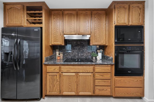 2801 Countryside Dr, Placerville, CA 95667