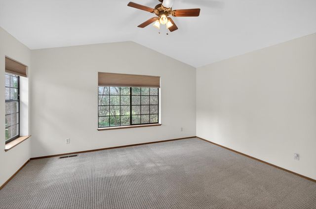 2801 Countryside Dr, Placerville, CA 95667