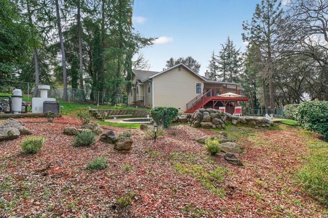 2801 Countryside Dr, Placerville, CA 95667