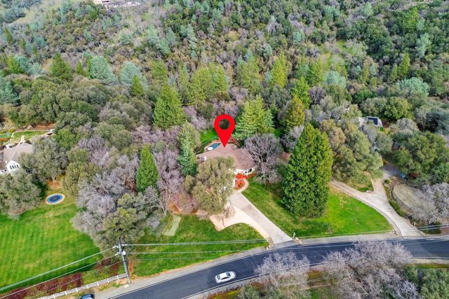 2801 Countryside Dr, Placerville, CA 95667
