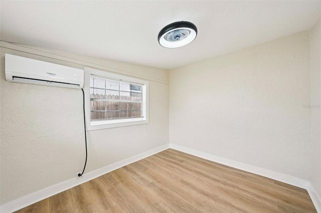 5502 40TH STREET N, St Petersburg, FL 33714