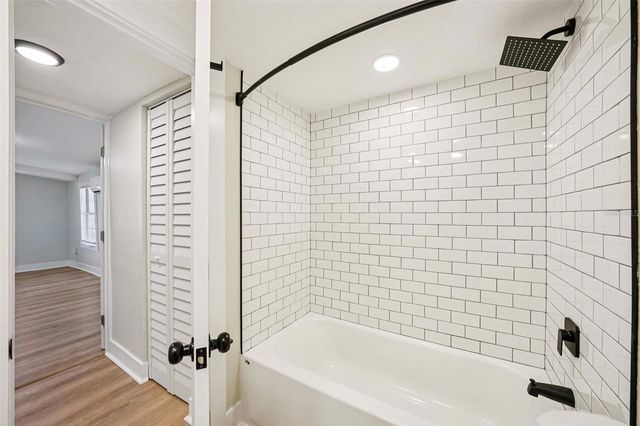 5502 40TH STREET N, St Petersburg, FL 33714