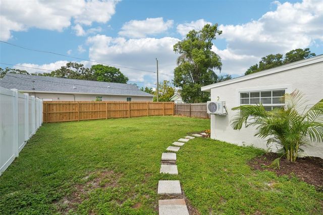 5502 40TH STREET N, St Petersburg, FL 33714