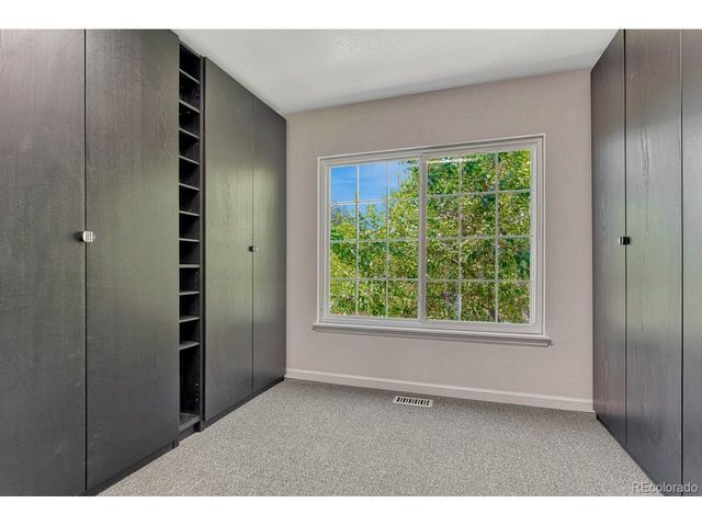 10202 Nickolas Ave, Littleton, CO 80130