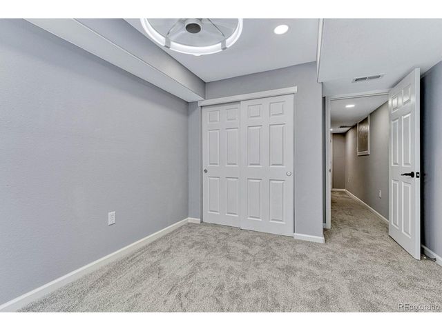 10202 Nickolas Ave, Littleton, CO 80130