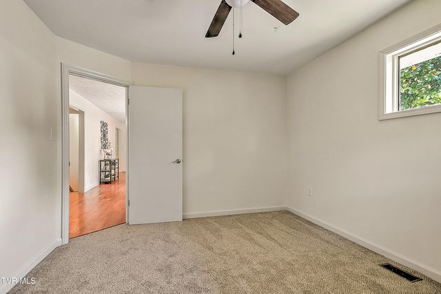 4148 Skyland Drive, Kingsport, TN 37664