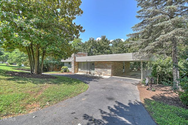 4148 Skyland Drive, Kingsport, TN 37664