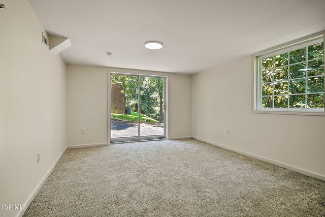 4148 Skyland Drive, Kingsport, TN 37664