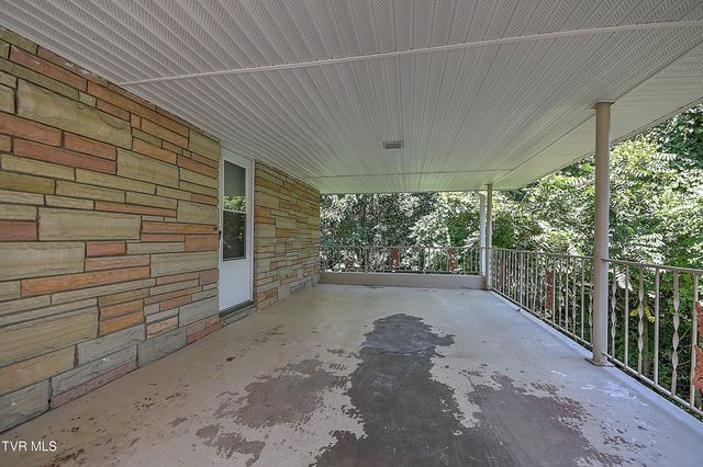 4148 Skyland Drive, Kingsport, TN 37664