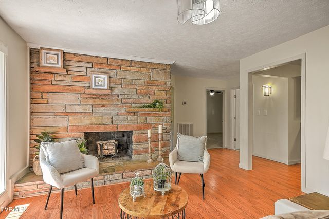 4148 Skyland Drive, Kingsport, TN 37664