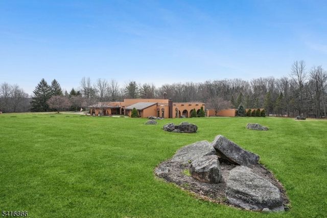 9 Jonathan Smith Rd, Morris Twp., NJ 07960