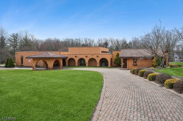 9 Jonathan Smith Rd, Morris Twp., NJ 07960