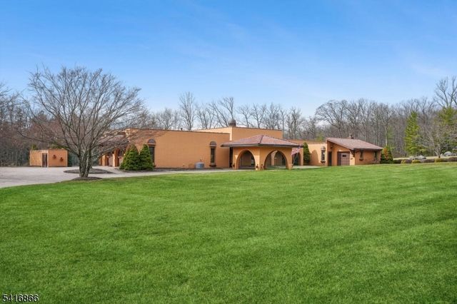 9 Jonathan Smith Rd, Morris Twp., NJ 07960