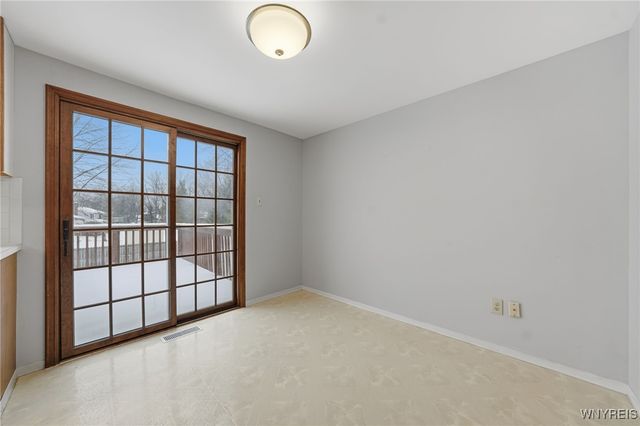 31 Greengage Circle, Amherst, NY 14051