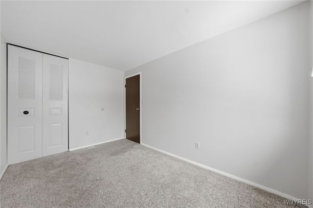 31 Greengage Circle, Amherst, NY 14051