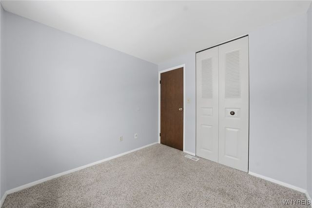 31 Greengage Circle, Amherst, NY 14051