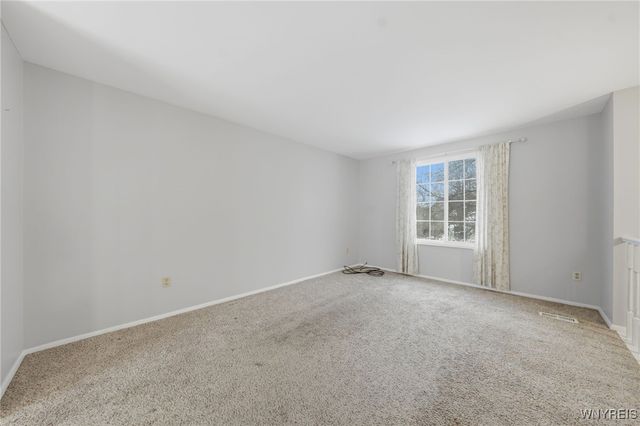 31 Greengage Circle, Amherst, NY 14051