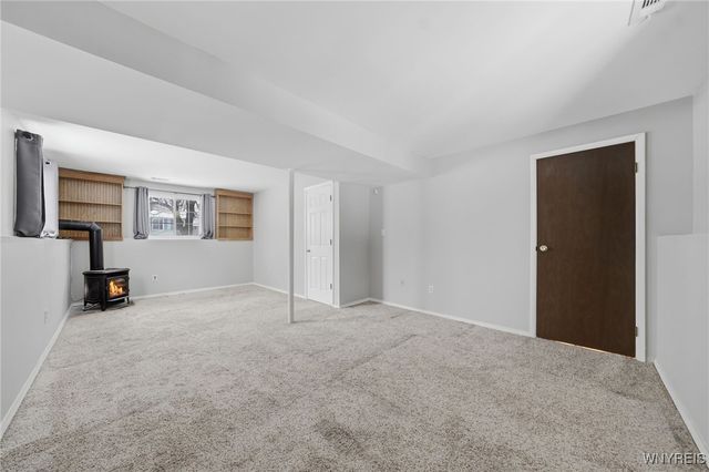 31 Greengage Circle, Amherst, NY 14051