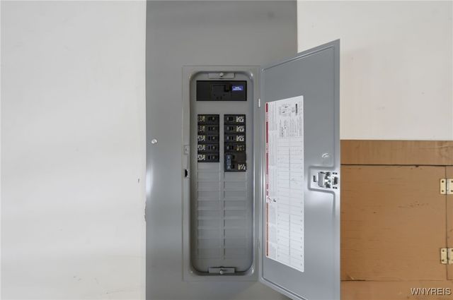 31 Greengage Circle, Amherst, NY 14051