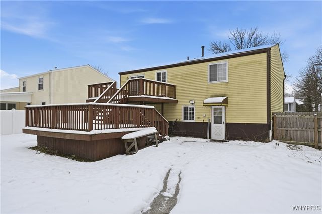 31 Greengage Circle, Amherst, NY 14051