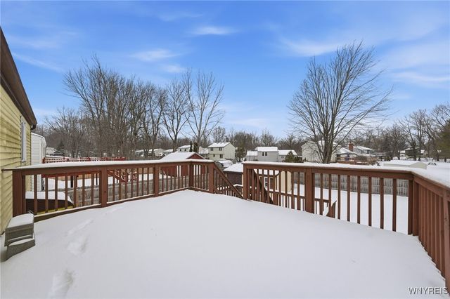 31 Greengage Circle, Amherst, NY 14051