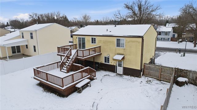 31 Greengage Circle, Amherst, NY 14051